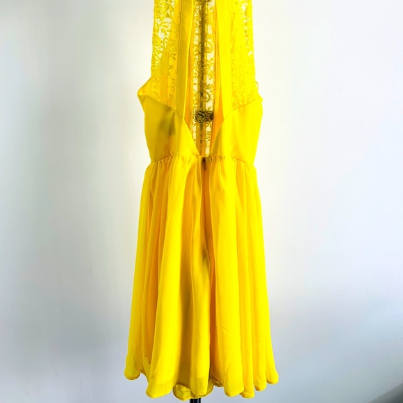 Asos Lace Insert Halter Dress Yellow - Picture 3 of 4